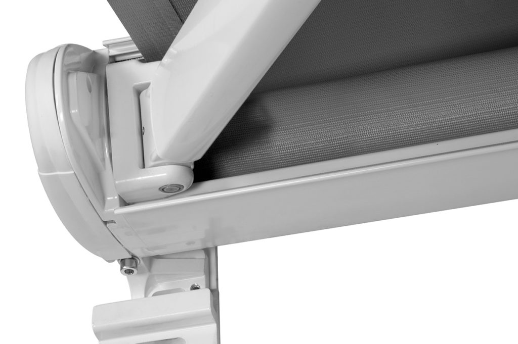 Télikert árnyékoló alumínium szerkezet részlet